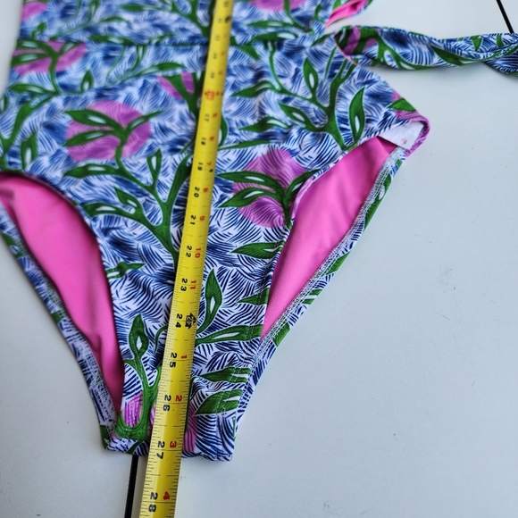 Liberty & Justice Women's One Shoulder High Leg Cheeky Cut Out One-Piece Sz L - Picture 9 of 16